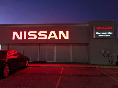 courtesy nissan dealership