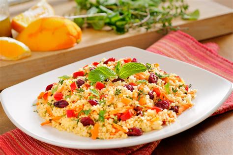 couscous salad with dried cranberries
