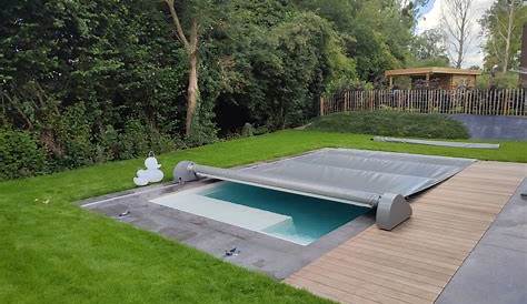 Couverture automatique pour piscine horssol Piscine Bleu