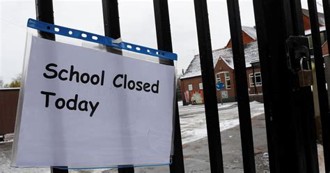 coventry school closures today