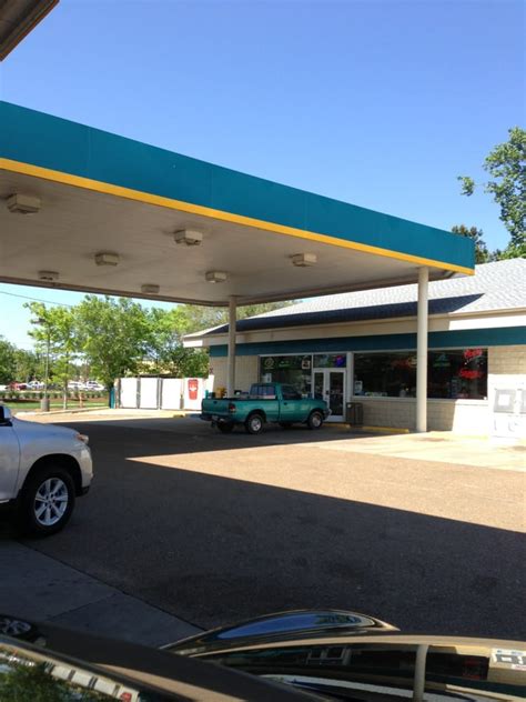 Covington La Gas Stations