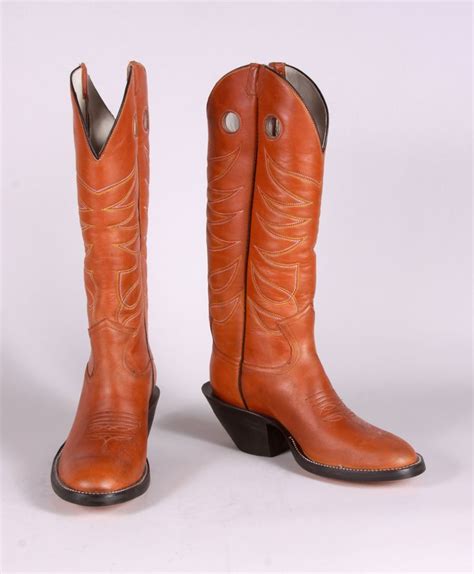 cowboy boots for riding