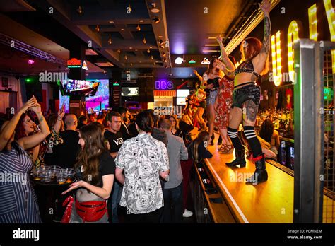 coyote ugly bar new york events