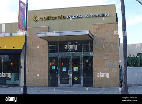 Discover the Hidden Gem: CPK Burbank's Unforgettable Din experience