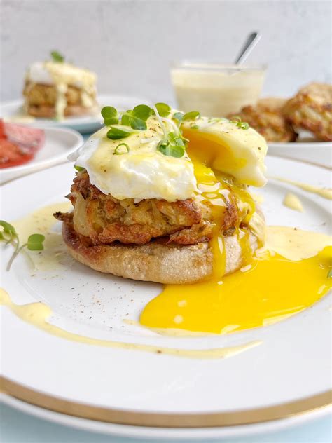 Crab Cake Egg Benedict