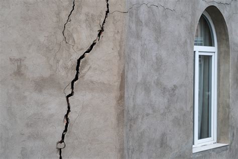 cracked house