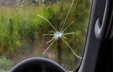 Cracked Windshield Cincinnati
