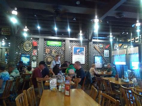 cracker barrel belleview fl