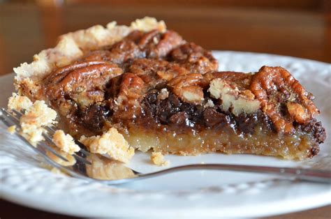 cracker barrel chocolate pecan pie recipe