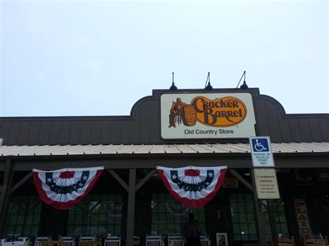 cracker barrel columbus ga