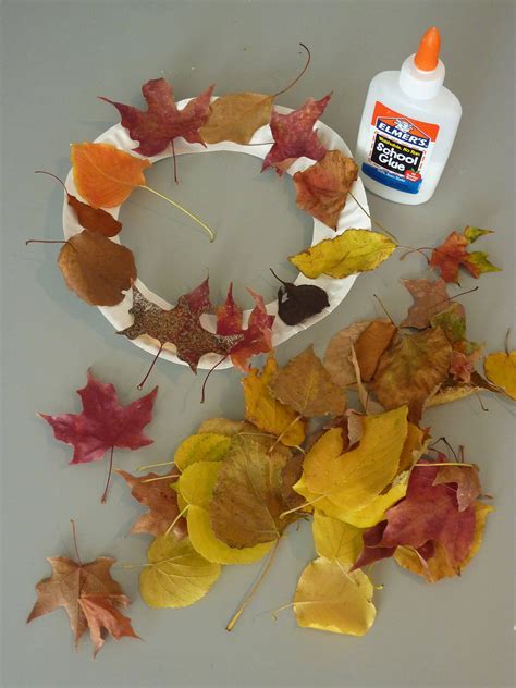 craft ideas with fall leaves