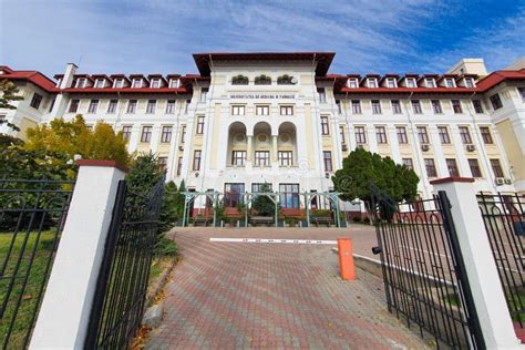 craiova university of medicine and pharmacy