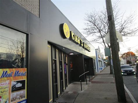 Discover the Culinary Gem of Cranston: Top Restaurants You Can't Miss