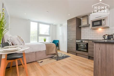 Crawley Studio Flat Rent