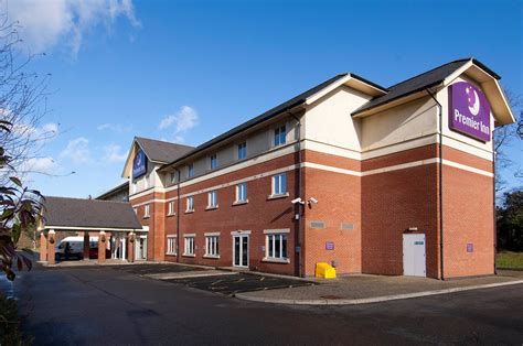 crawley town centre hotels