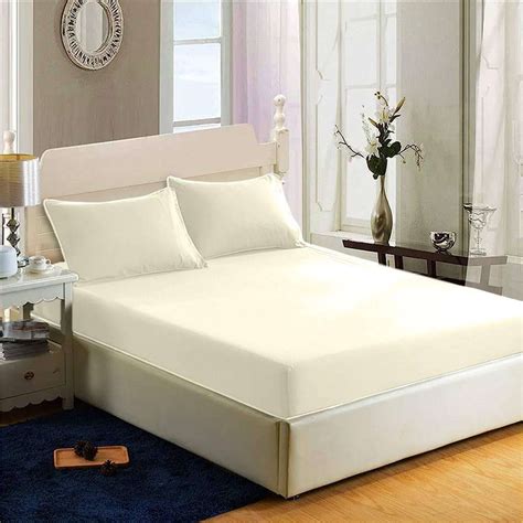 Cream Fitted Queen Sheet
