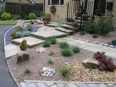 create a low maintenance gravel garden uk