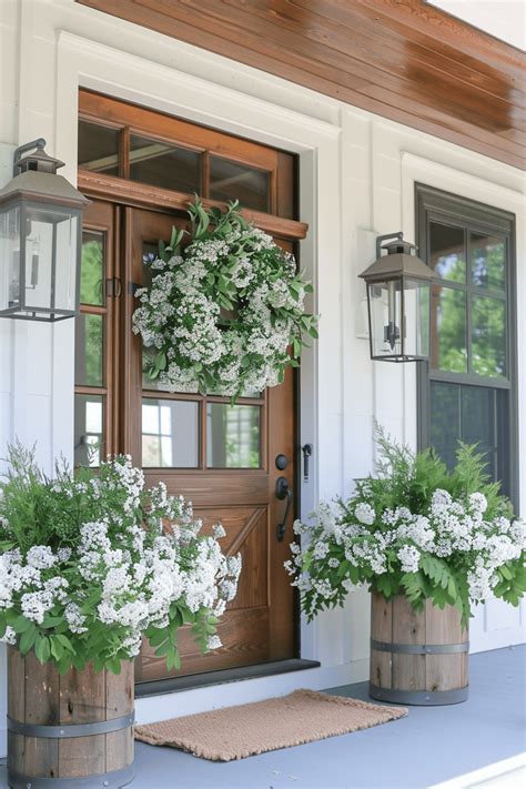 creative entryway decor for summer