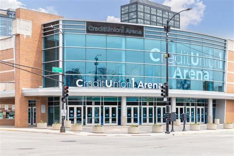 credit union 1 arena chicago parking