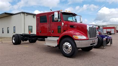 Crew Cab Peterbilt
