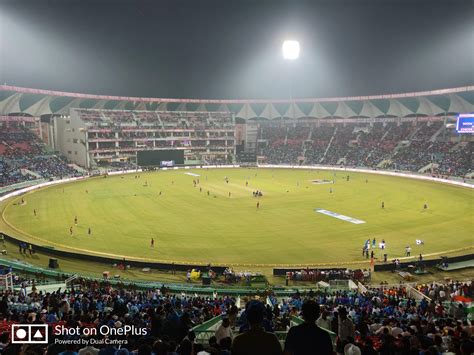 cricket match in lucknow