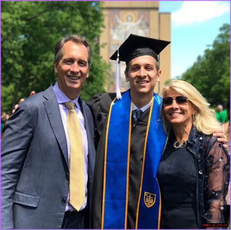 cris collinsworth son