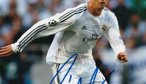 Cristiano Ronaldo Signed Madrid Soccer Jersey (Ronaldo COA) | Pristine