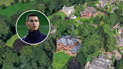 cristiano ronaldo selling house