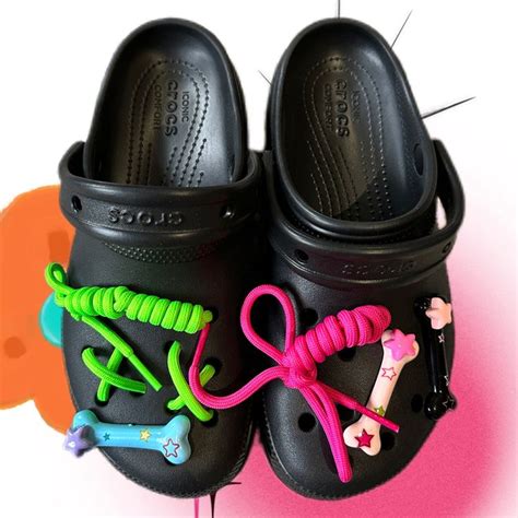 Croc Decorations Name