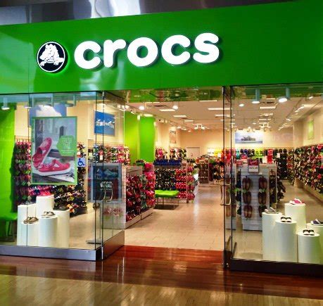 croc stores in ontario