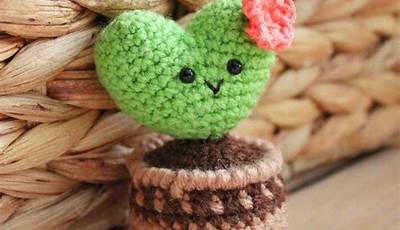 Crochet Valentine Cactus