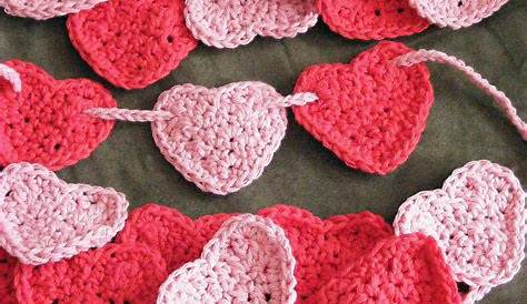 Crochet Valentine Garland