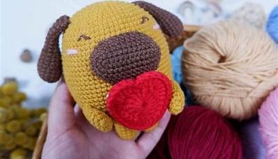 Crochet Valentine Puppy