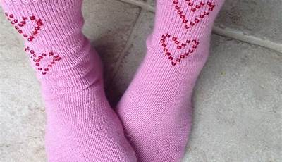 Crochet Valentine Socks