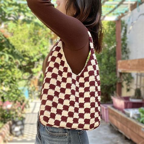 Crochet Bag Pattern Checkered