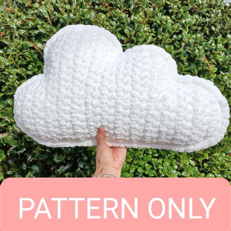 crochet cloud pillow