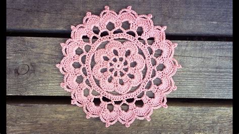 Crochet Doilies Tutorial