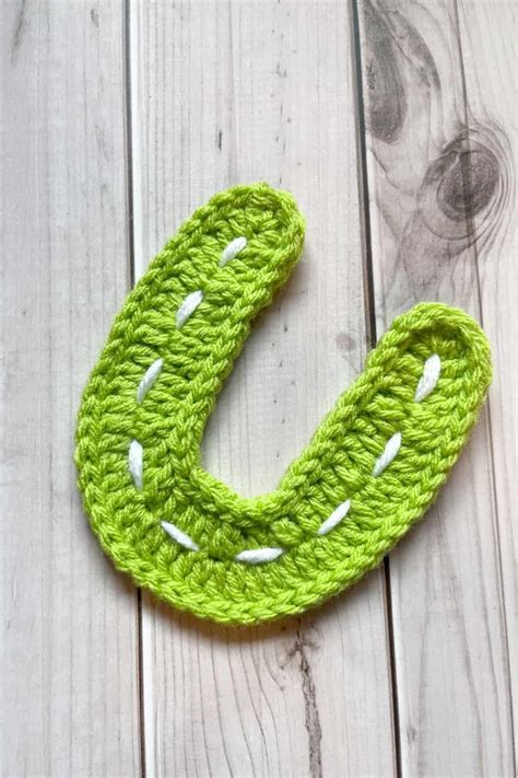 Crochet Horseshoe Pattern Free