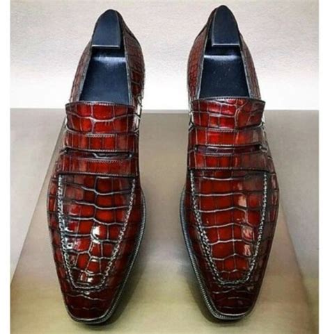 crocodile embossed leather shoes