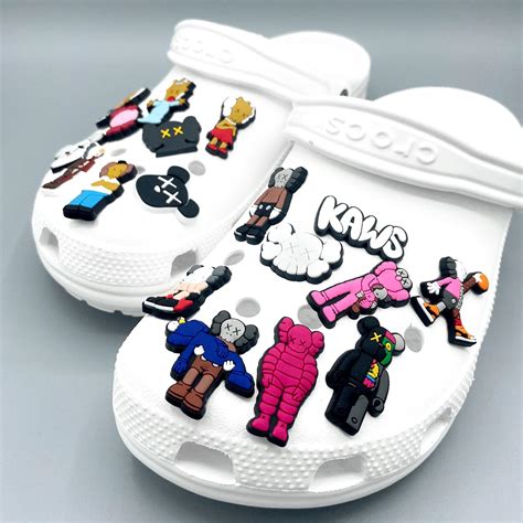 crocs charms kaws