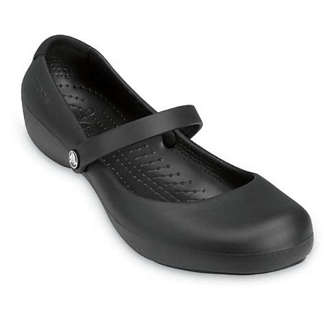 crocs ladies shoes uk