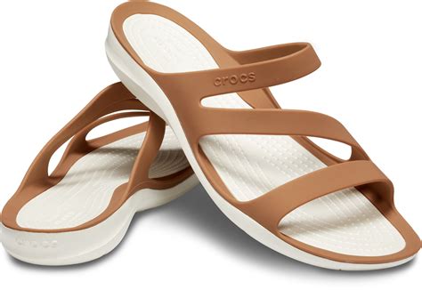 crocs sandals for women canada