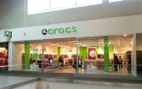 crocs store locations