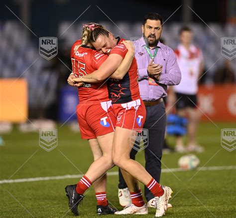 cronulla sharks nrlw coach