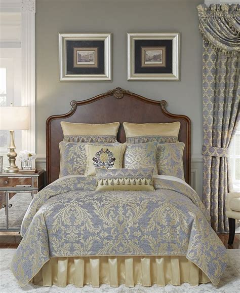 Croscill Nadia Comforter Set King