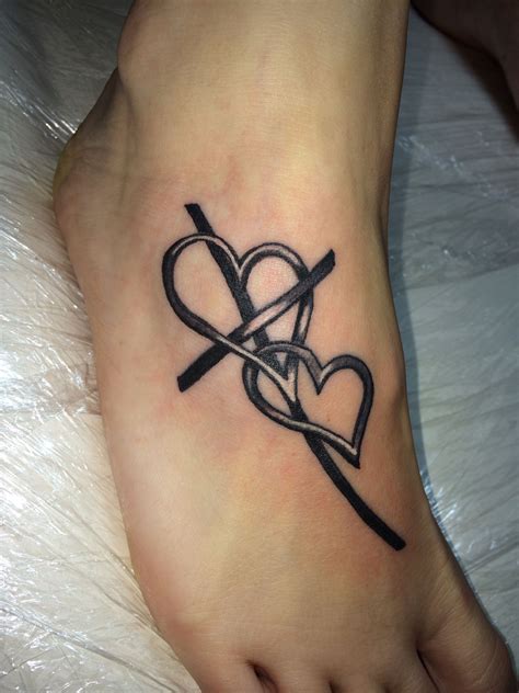 Inspiring Cross And Heart Tattoo Designs References