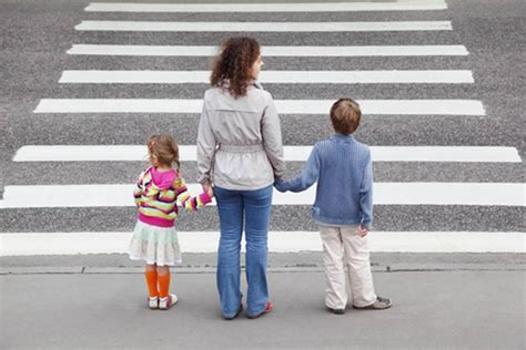 crossing the street safely for kids