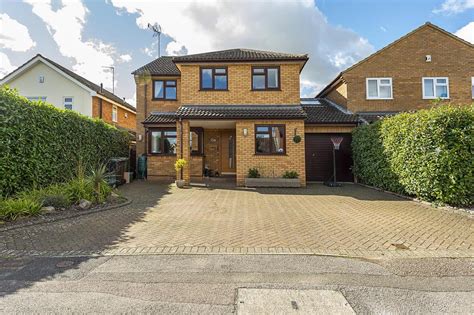 Crosspaths Harpenden