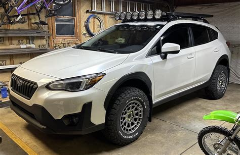 Crosstrek Light Mount