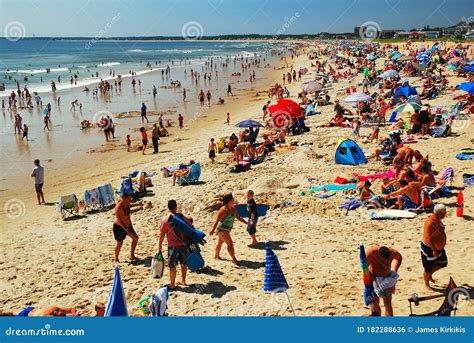 Crowded beach scene